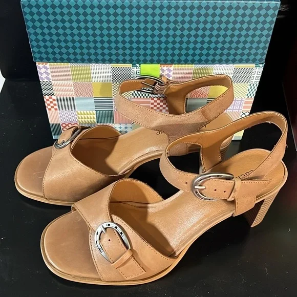 Lucky Brand Womens Luseal Brown Leather Ankle Strap Open Toe Heels Shoes NWT - Picture 8 of 9